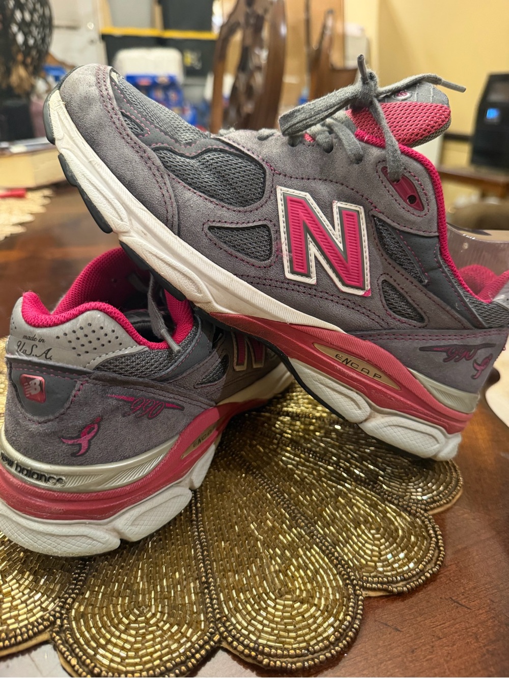 New Balance Women's Gray and Pink Athletic Running Sneakers